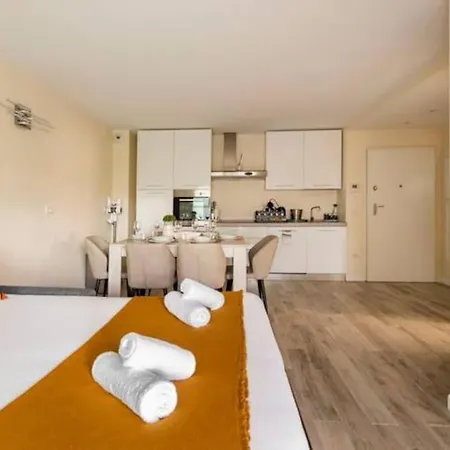 Splendide 3p - French Riviera - 3mn - Air Conditioning - Balcony Appartamento Antibes